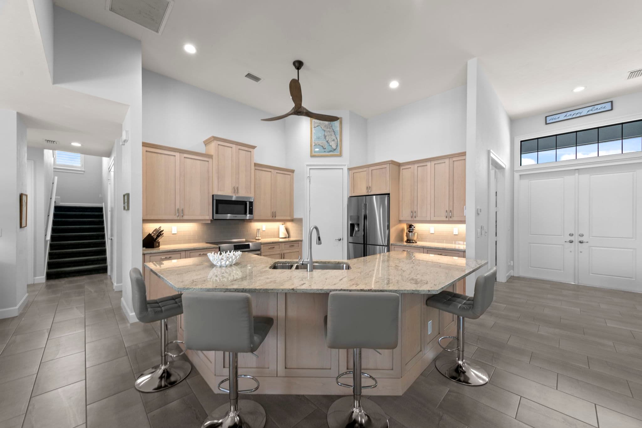 1066 Ruppert Rd Marco Island — kitchen and living area